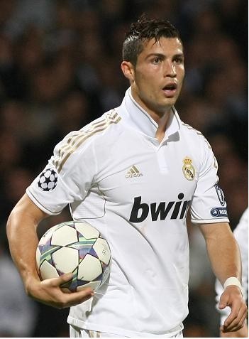 [德甲]德甲为马格德堡事件遇难者默哀