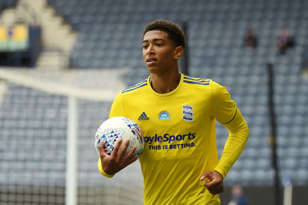 WE二轮首战遇冷：赛季六个大场全败，成全联赛十八支队伍倒数第一